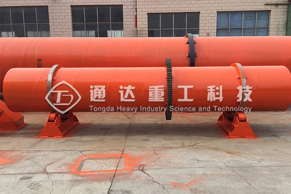 中藥渣有機(jī)肥銷(xiāo)量好，藥渣烘干機(jī)大受追捧